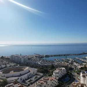 https://puerto-blanco-estepona-29680-4.1costadelsol.com